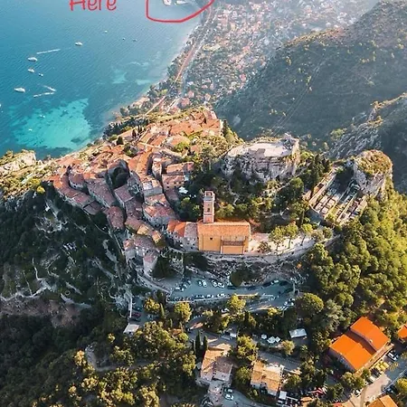 On The Sea Apartment
